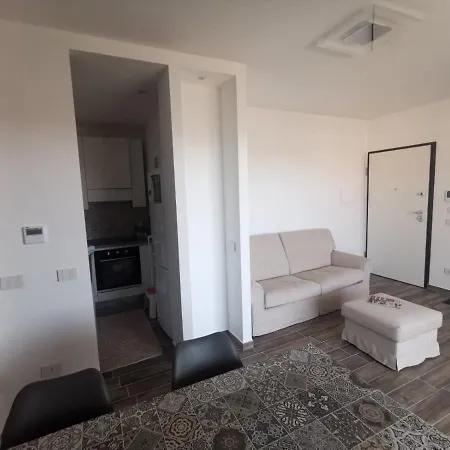Casa Mare Via Edison Альгеро